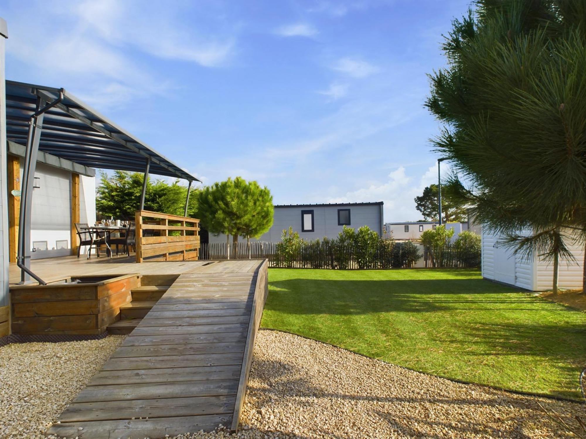 Beau Chalet Pour 4 Pers - Acces Piscine Chauffee Brétignolles-sur-Mer Exterior foto